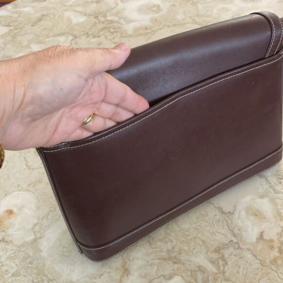 Jones New York Leather Box Shoulder Bag - Picture 10 of 14